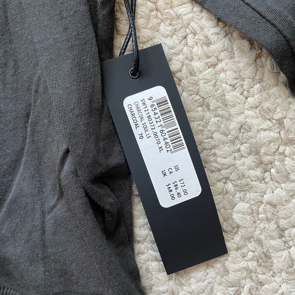 Soul cycle long sleeve tshirt - Picture 2 of 2